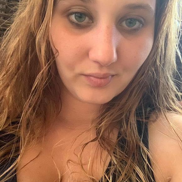 nataliehensl479